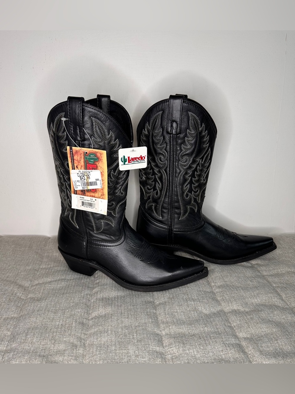 NWT Laredo Women’s 6.5 Western Cowboy Leather Boots Black Snip Toe Classic